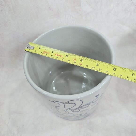 Vtg Set Of 3 Louisville Stoneware Gaggle of Geese Goose Canisters No Lids 6.5" - Picture 4 of 15